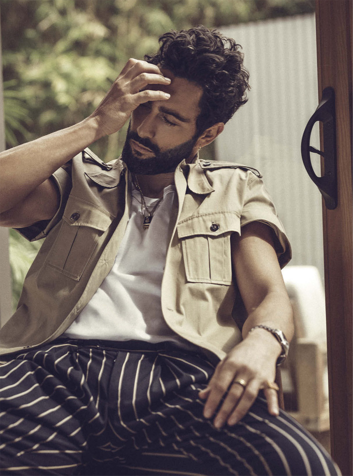 Noah Mills photo #968685