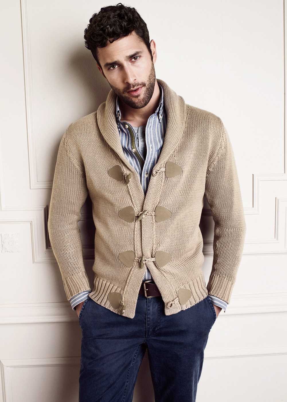 Noah Mills photo #353580