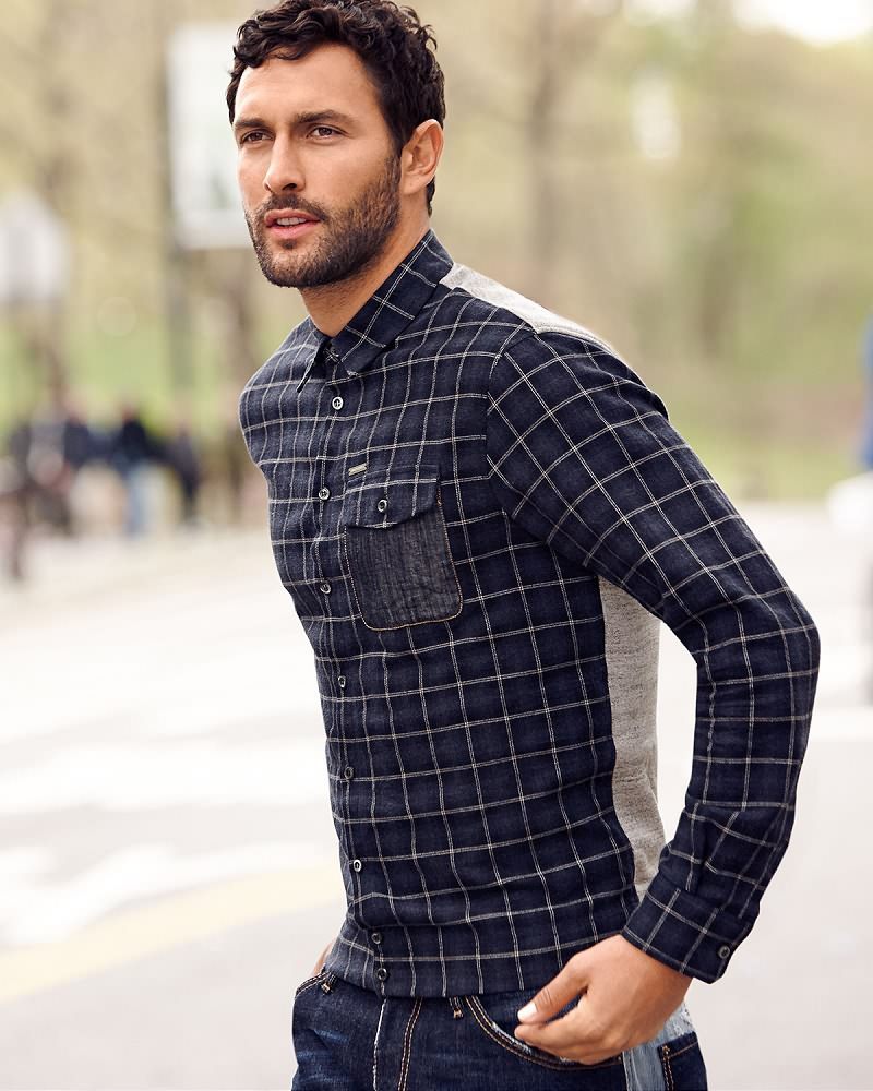 Noah Mills photo #895336