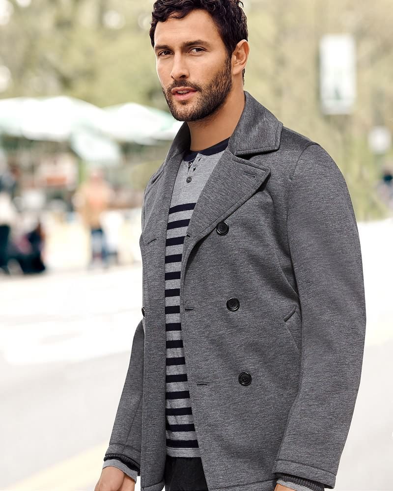 Noah Mills photo #895337