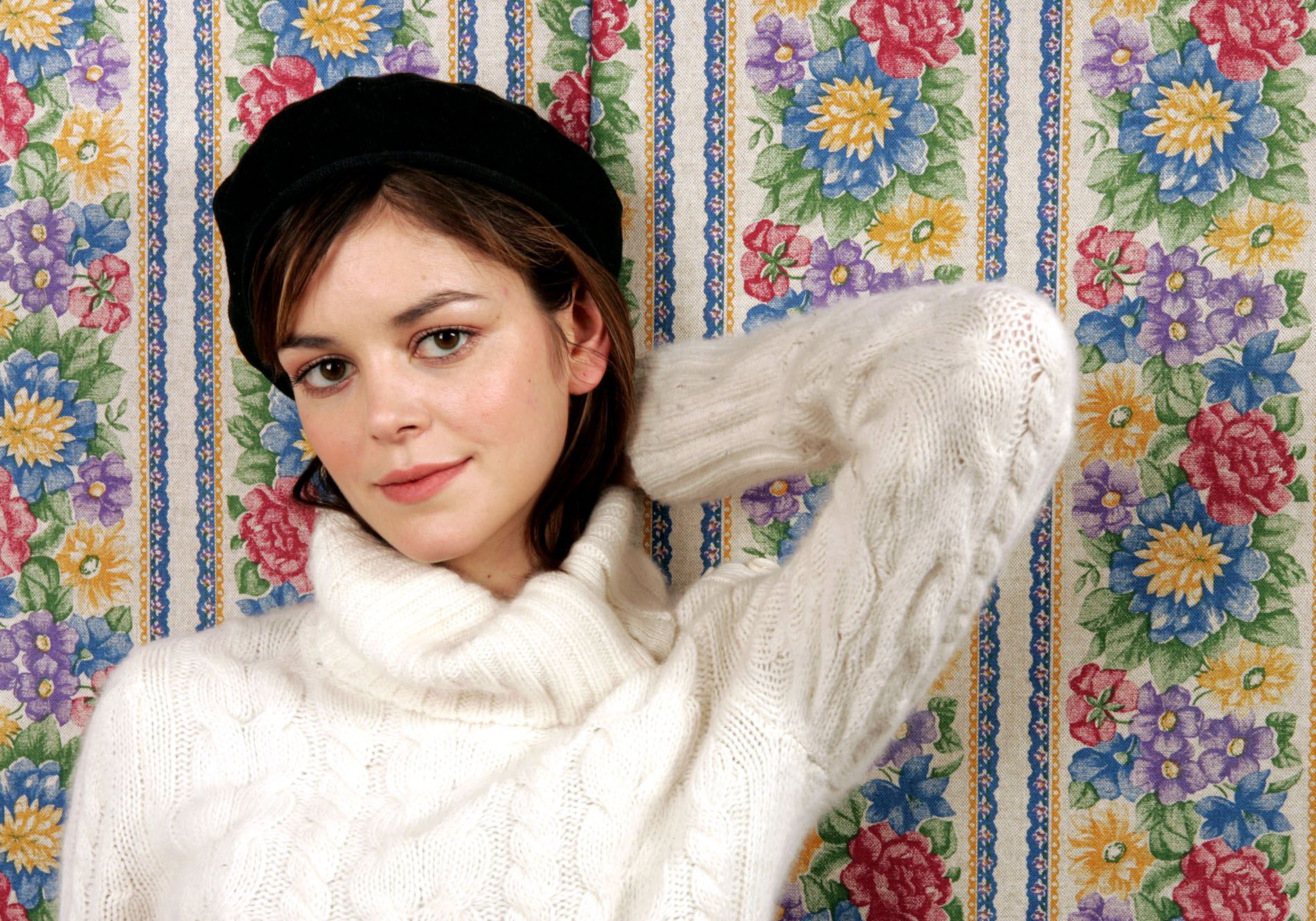 Nora Zehetner photo #566910