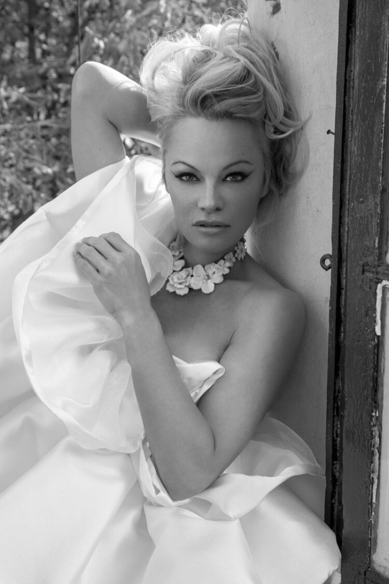 Pamela Anderson photo #948318