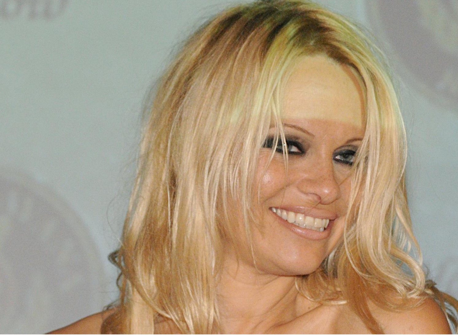 Pamela Anderson photo #69542