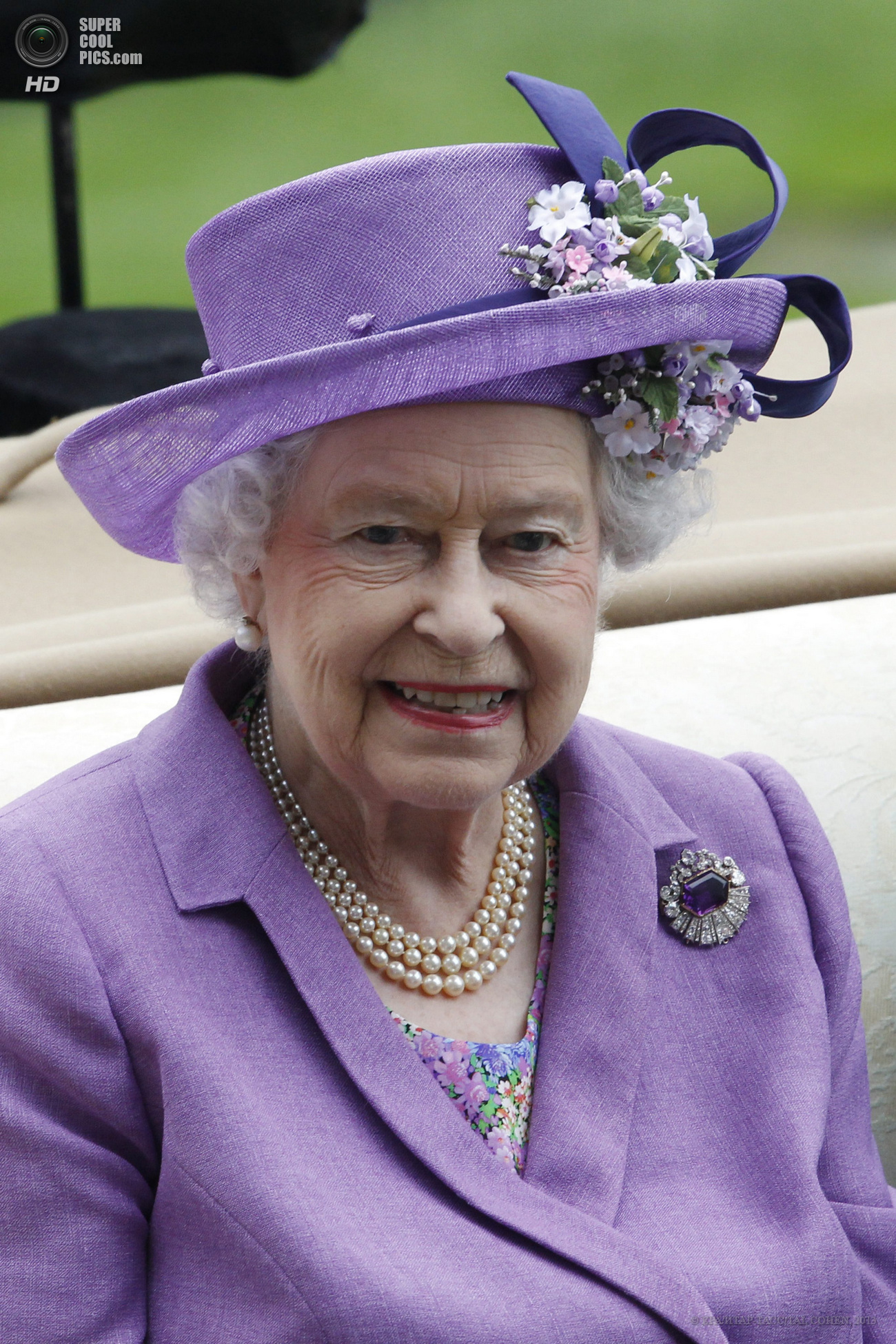 Queen Elizabeth ll photo #503606