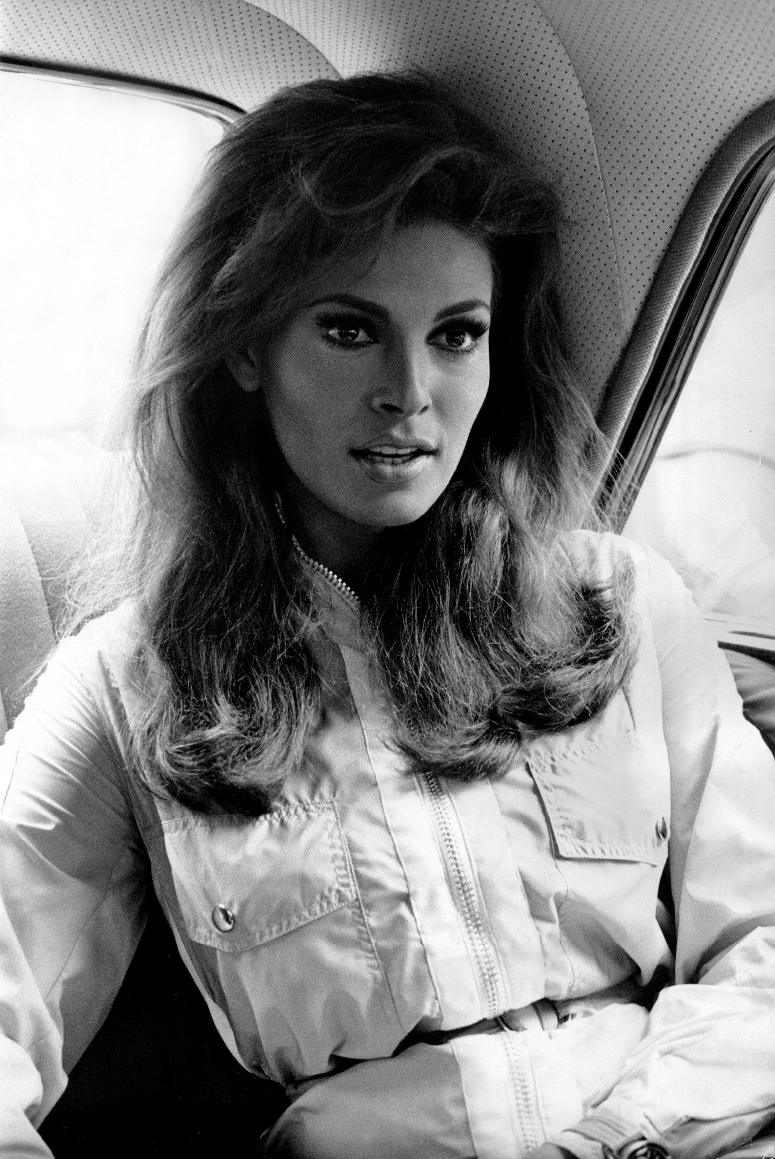 Raquel Welch photo #114364