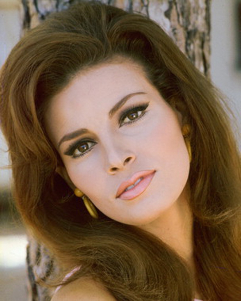 Raquel Welch photo #114332