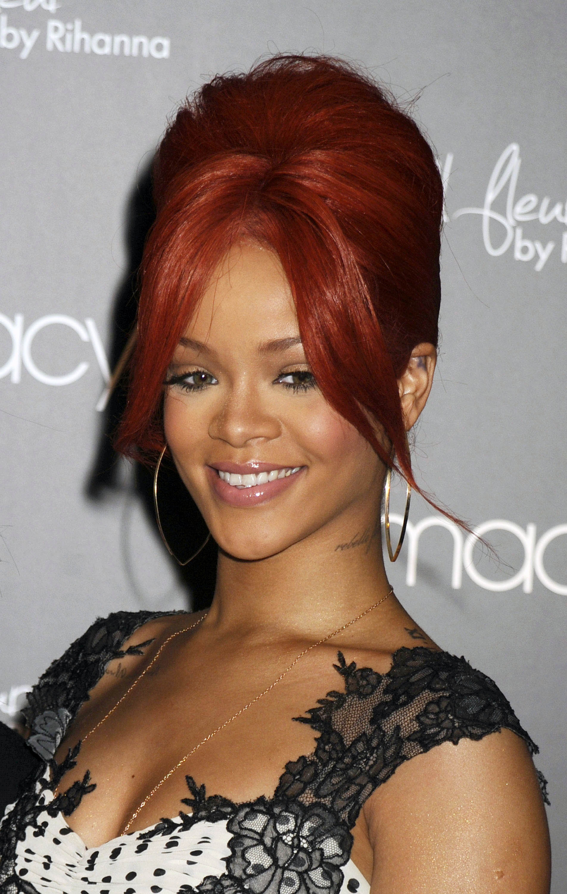 Rihanna photo #370059