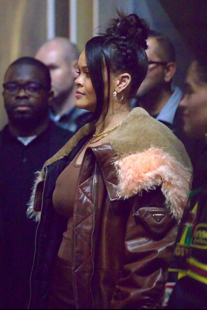 Rihanna photo #1045758