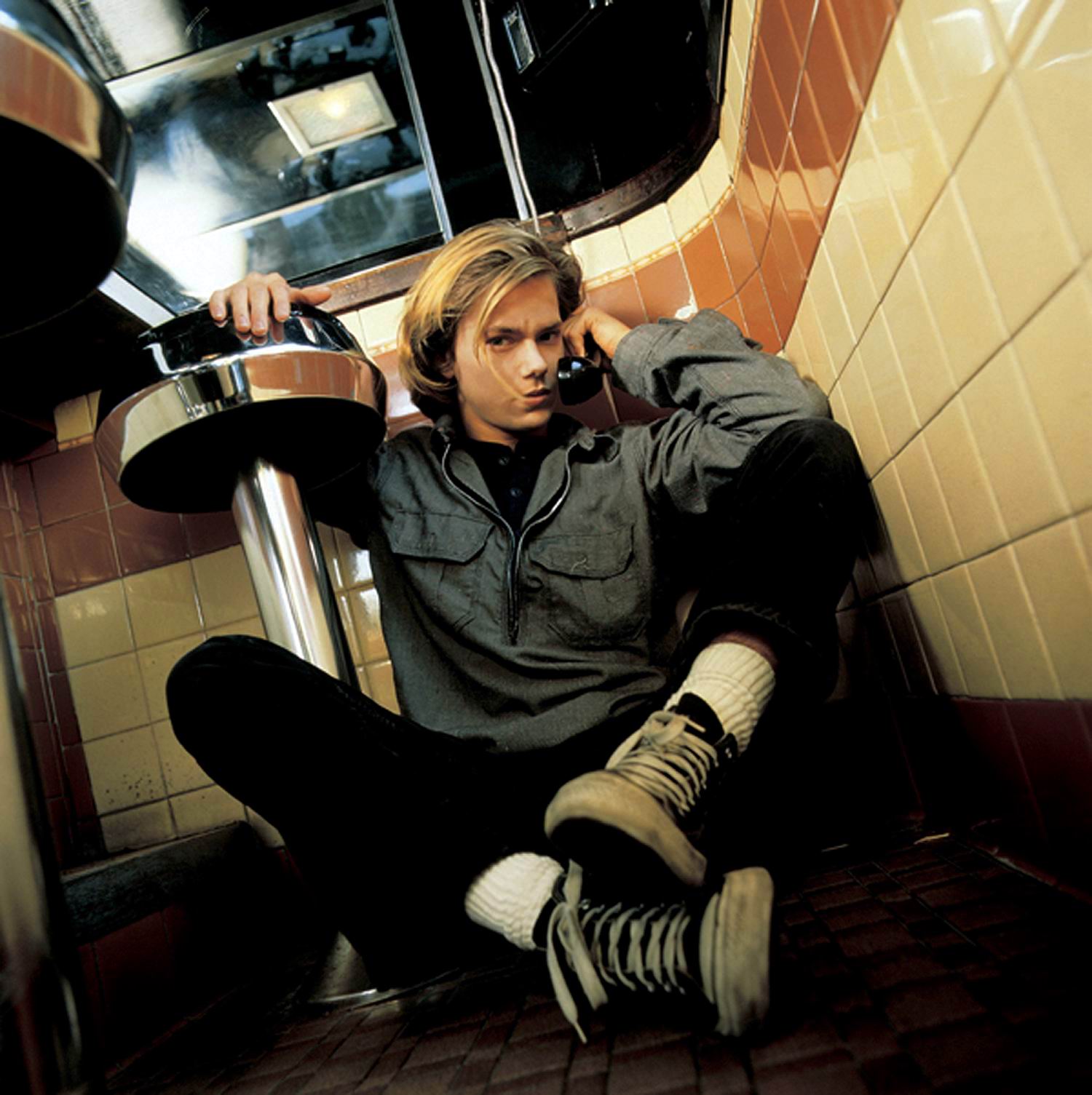 River Phoenix photo #16582