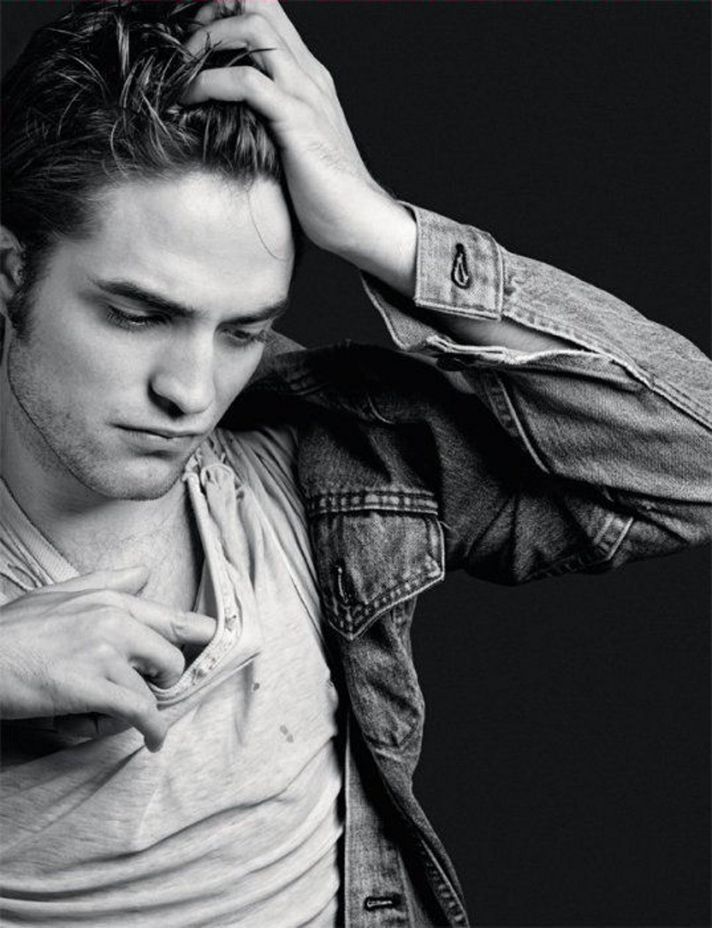 Robert Pattinson photo #136359