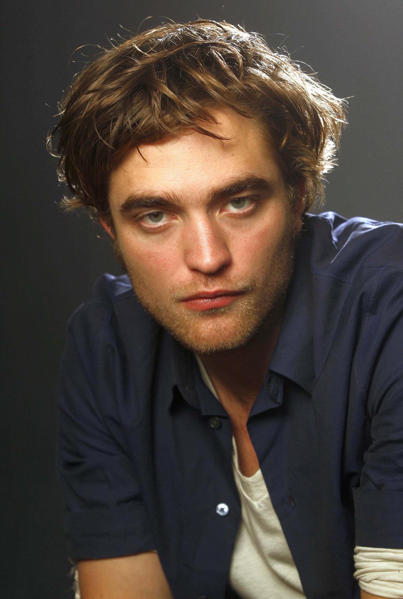 Robert Pattinson photo #142001