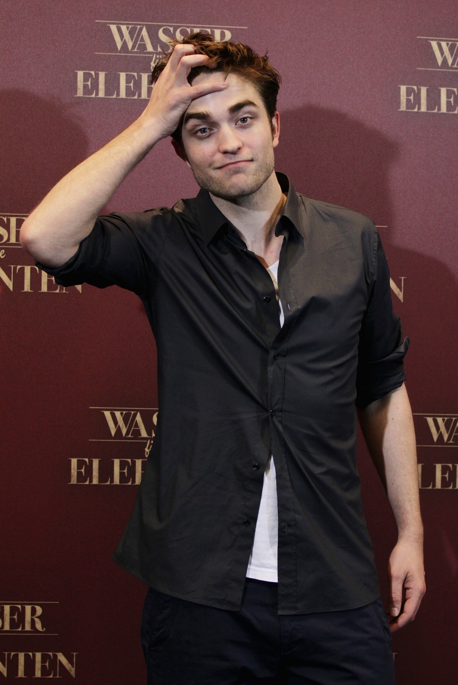 Robert Pattinson photo #353763