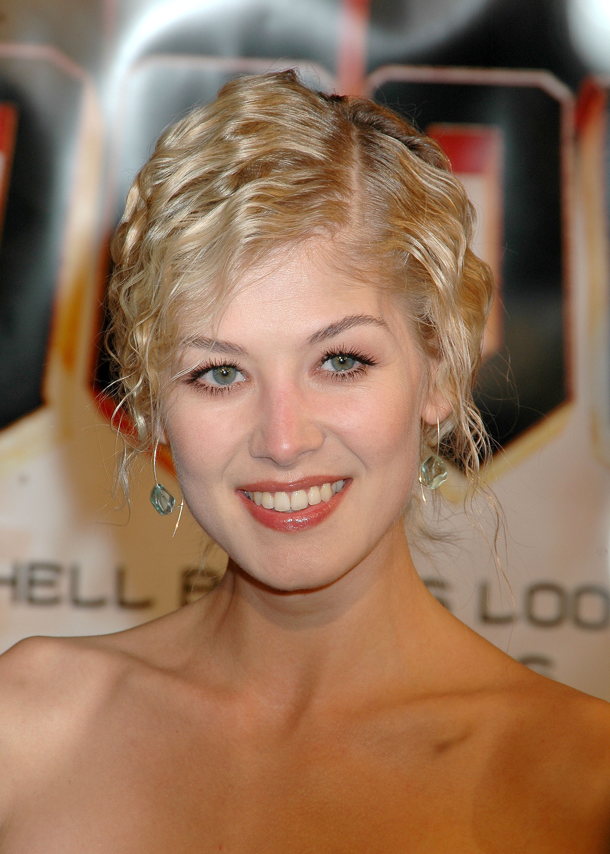 Rosamund Pike photo #162585