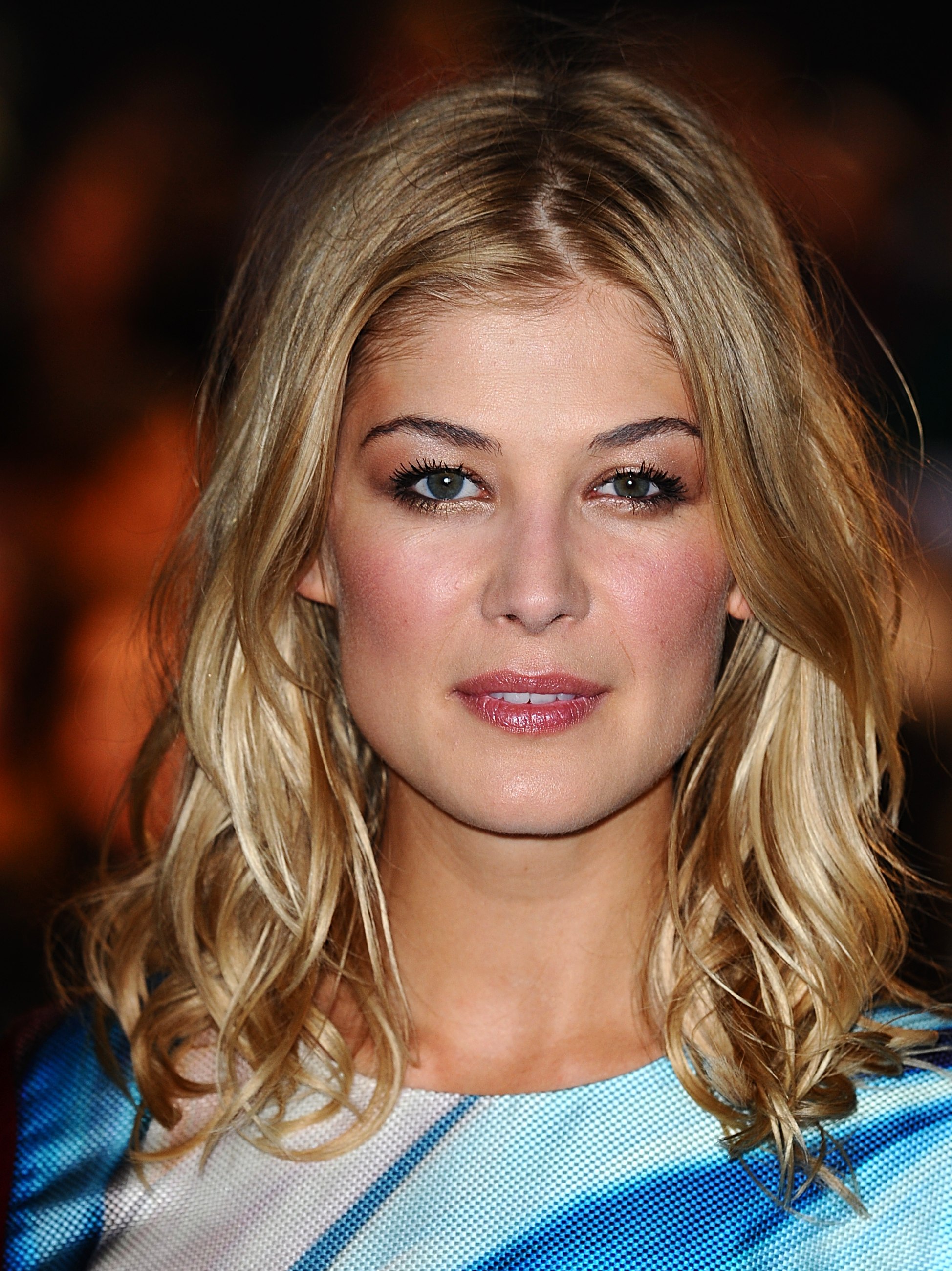 Rosamund Pike photo #222663