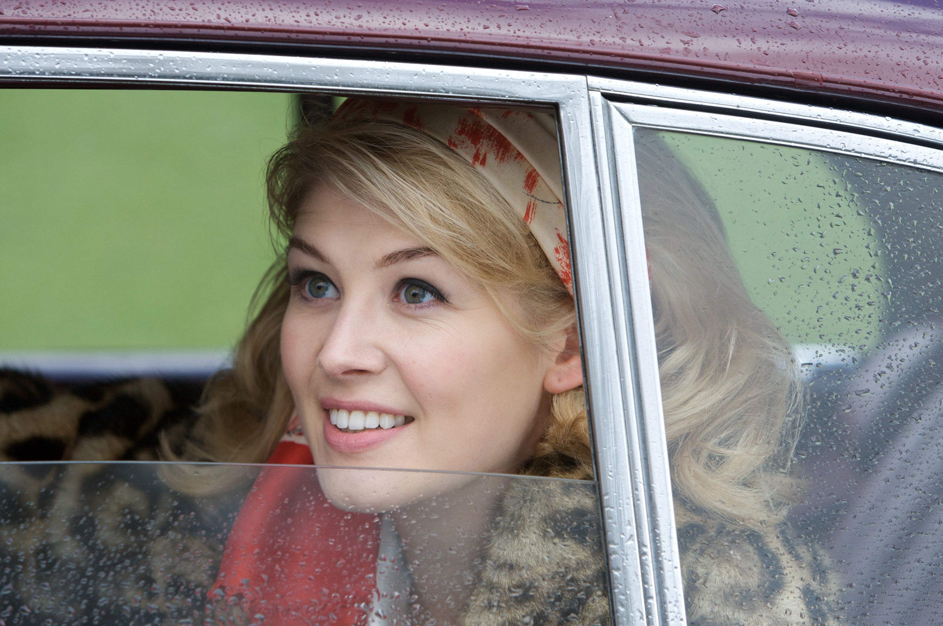 Rosamund Pike photo #140508