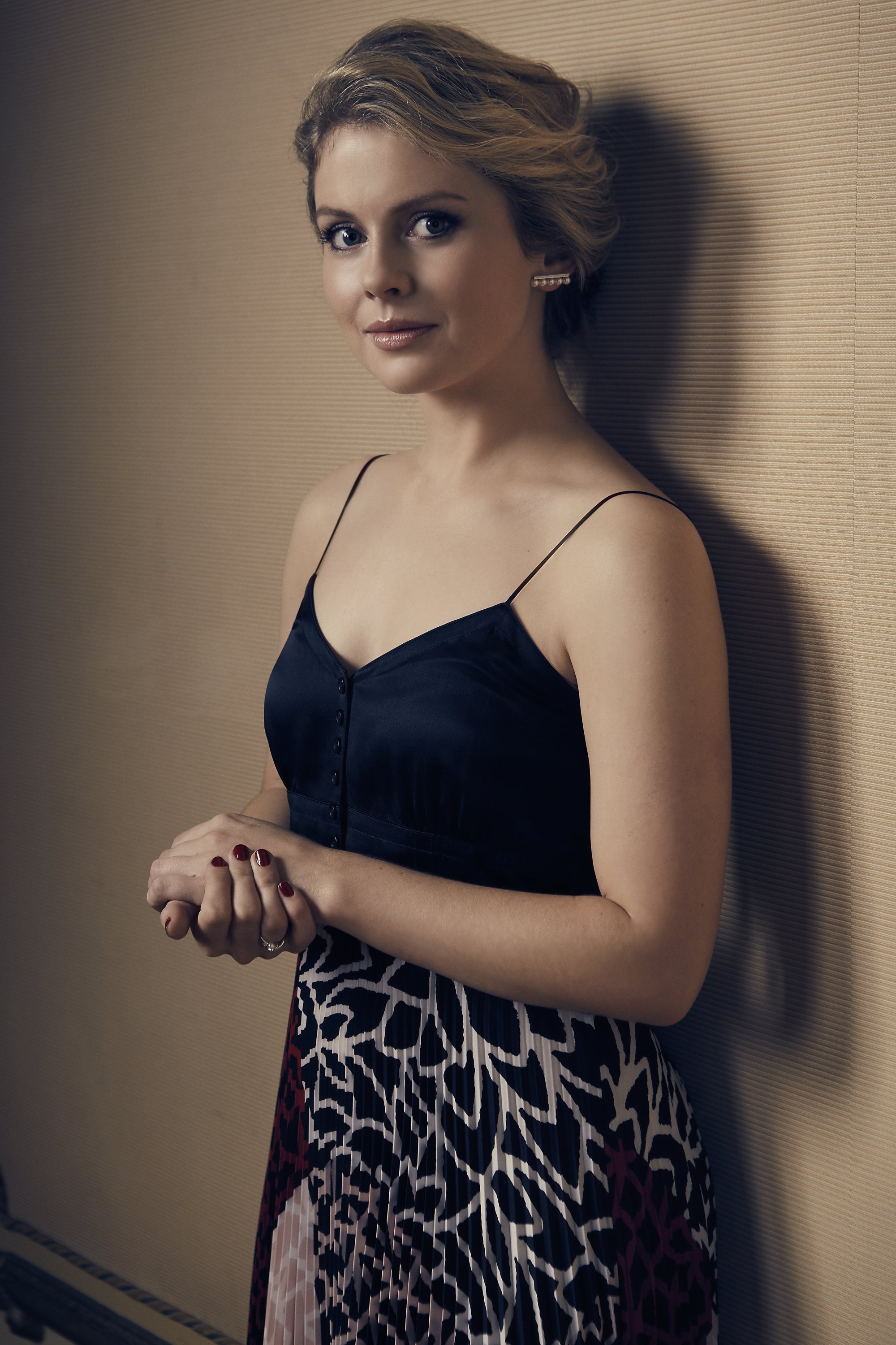 Rose McIver photo #1019519