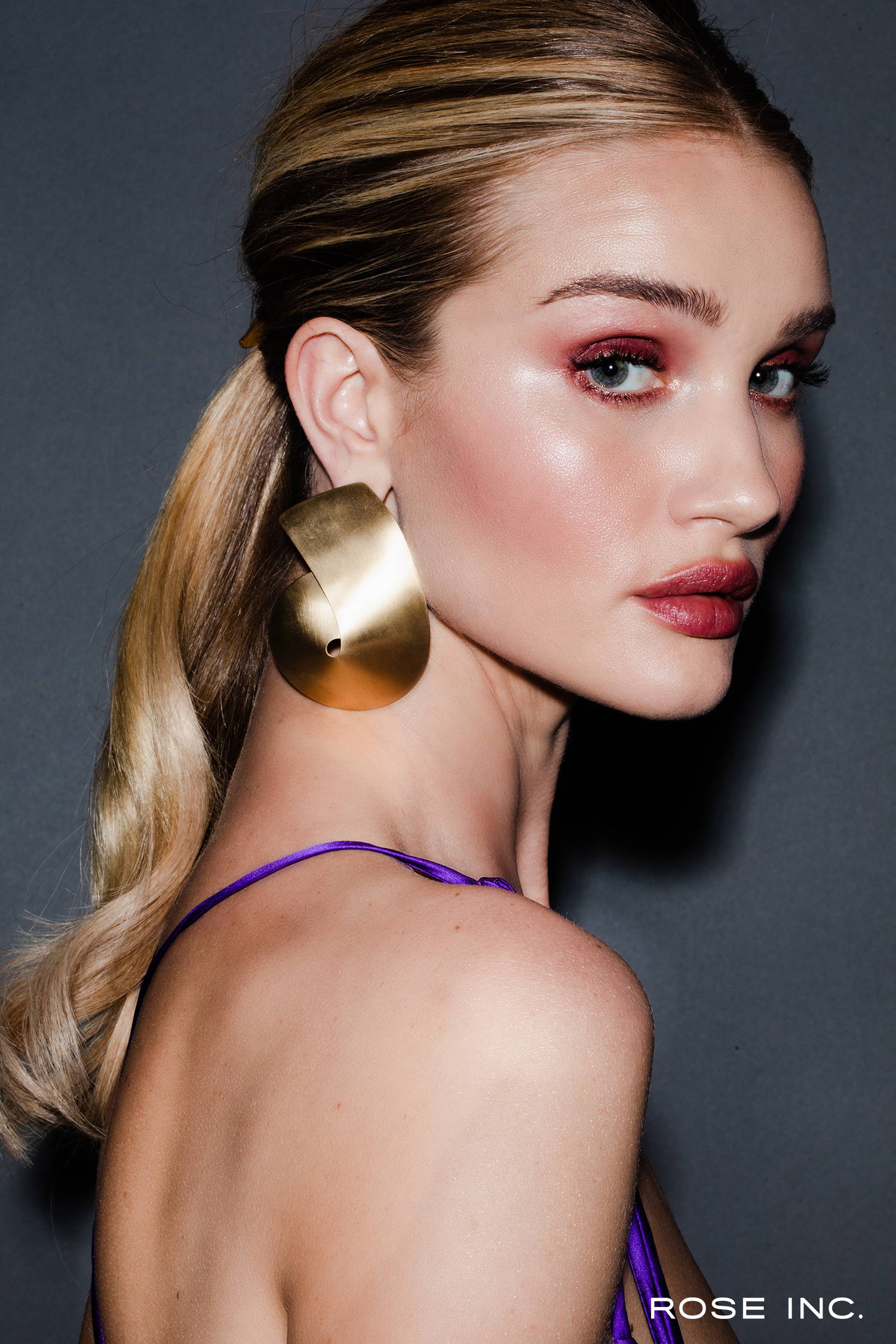 Rosie Huntington-Whitely photo #952303