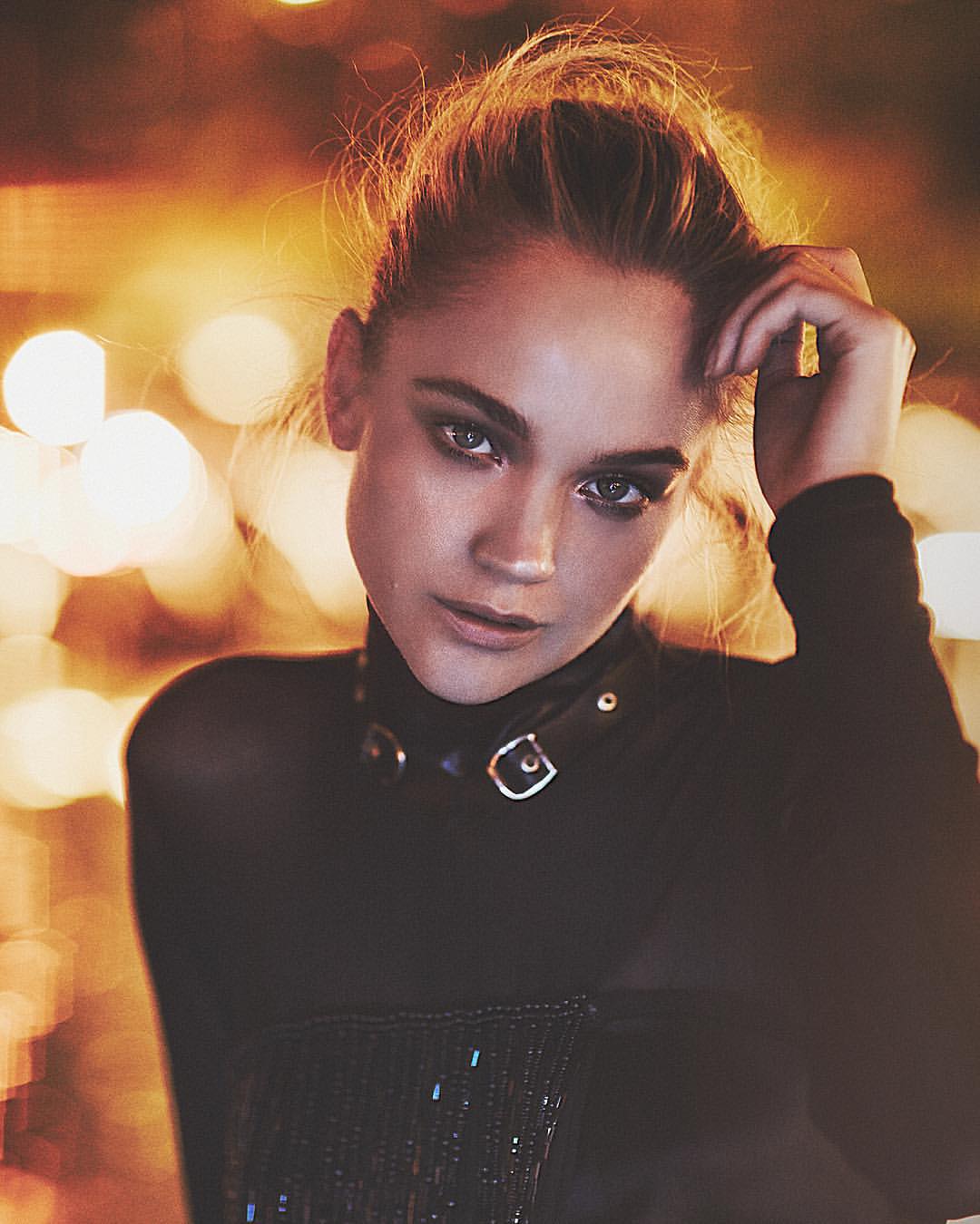 Rosie Tupper photo #770521