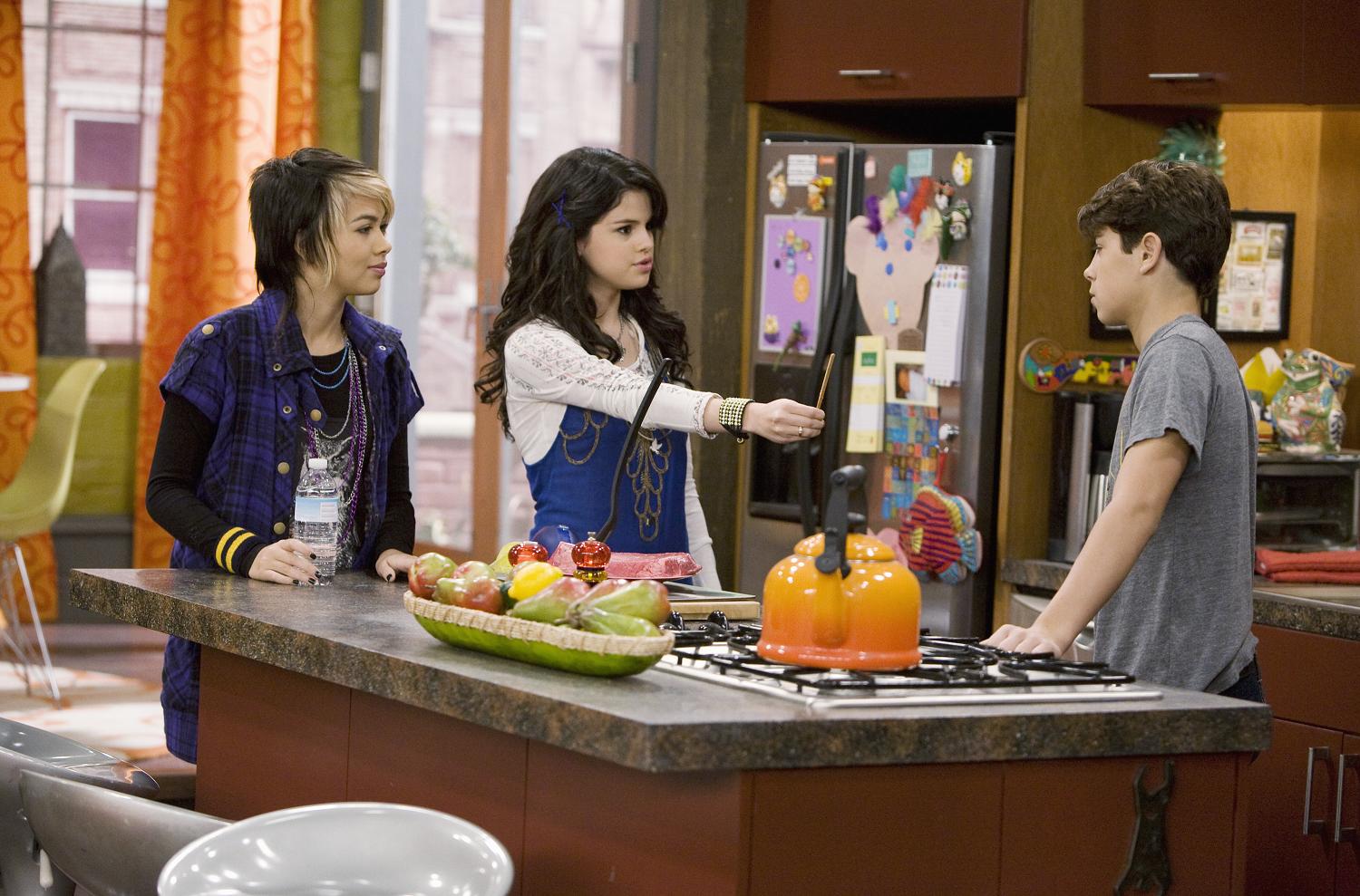 Wizard of waverly place watch