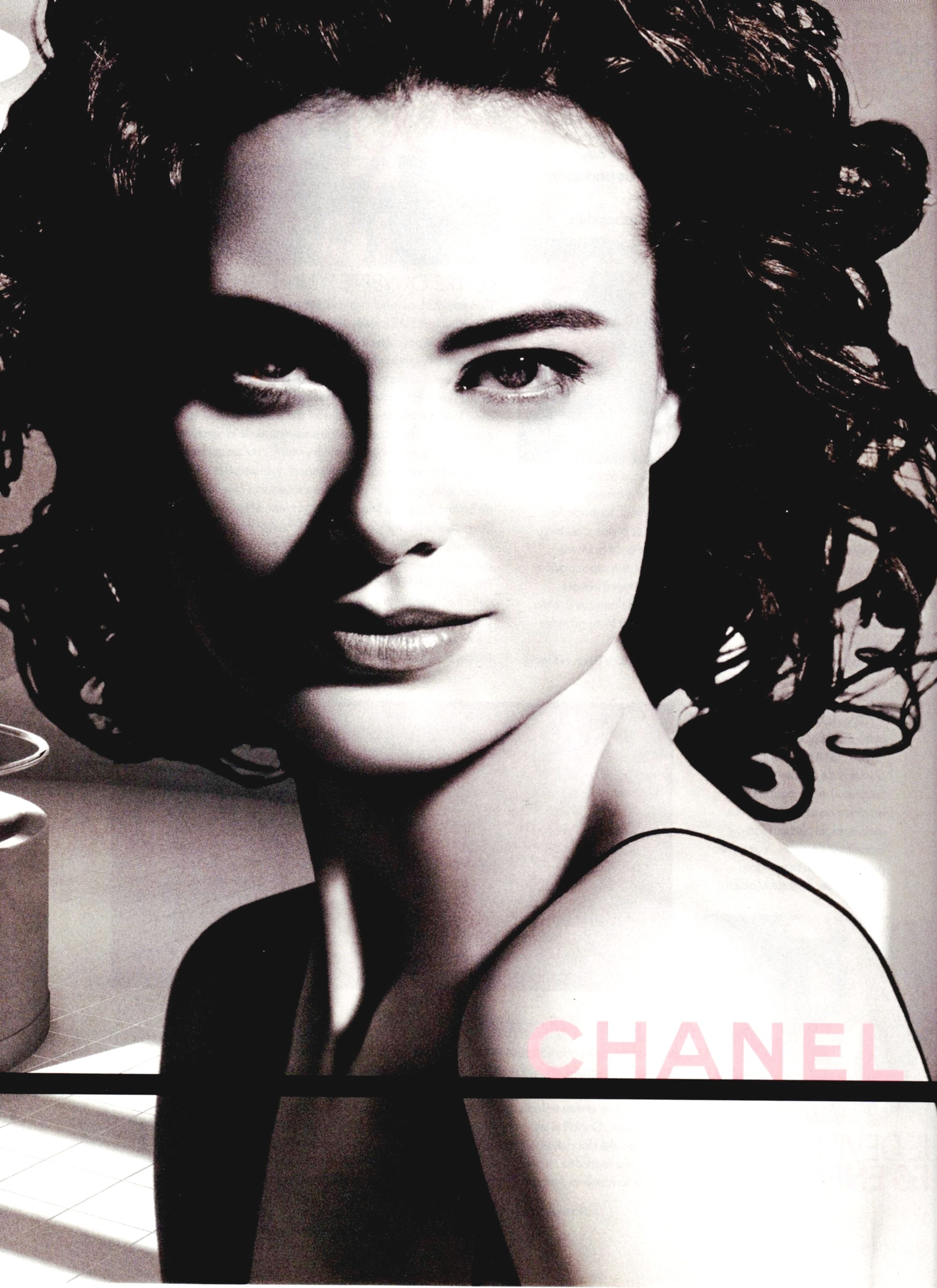 Shalom Harlow photo #33397