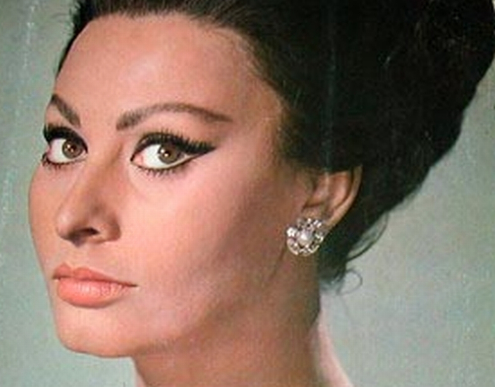 Sophia Loren photo #104044