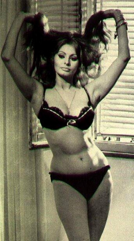 Sophia Loren photo #103755