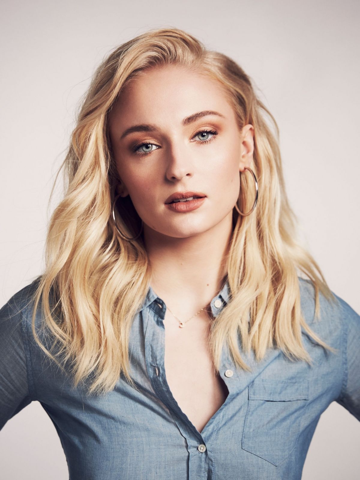 Sophie Turner (actress) photo #946350