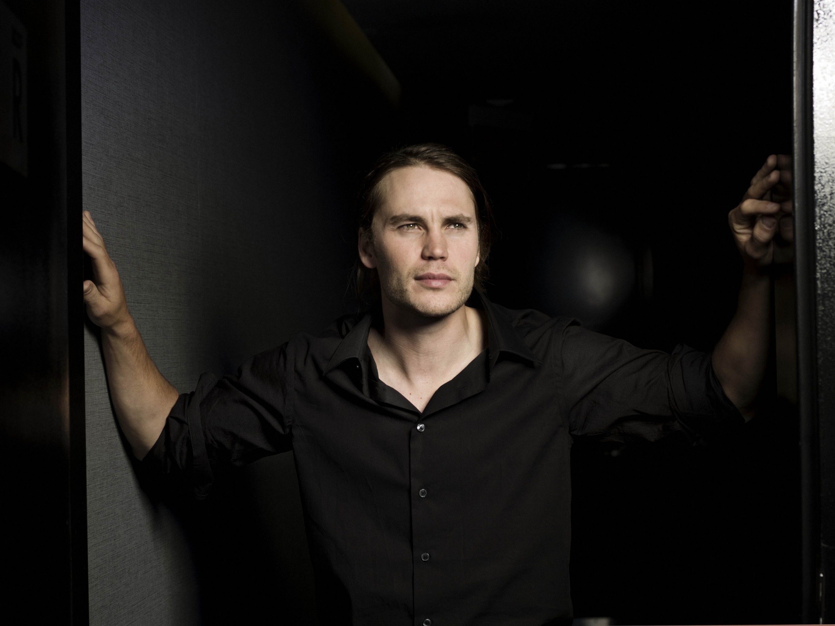 Taylor Kitsch photo #424543