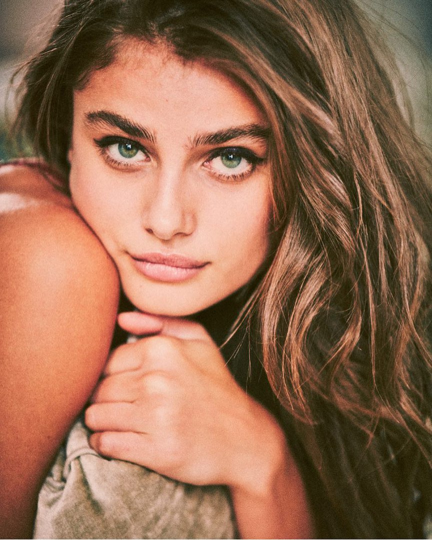 Taylor Marie Hill photo #803009