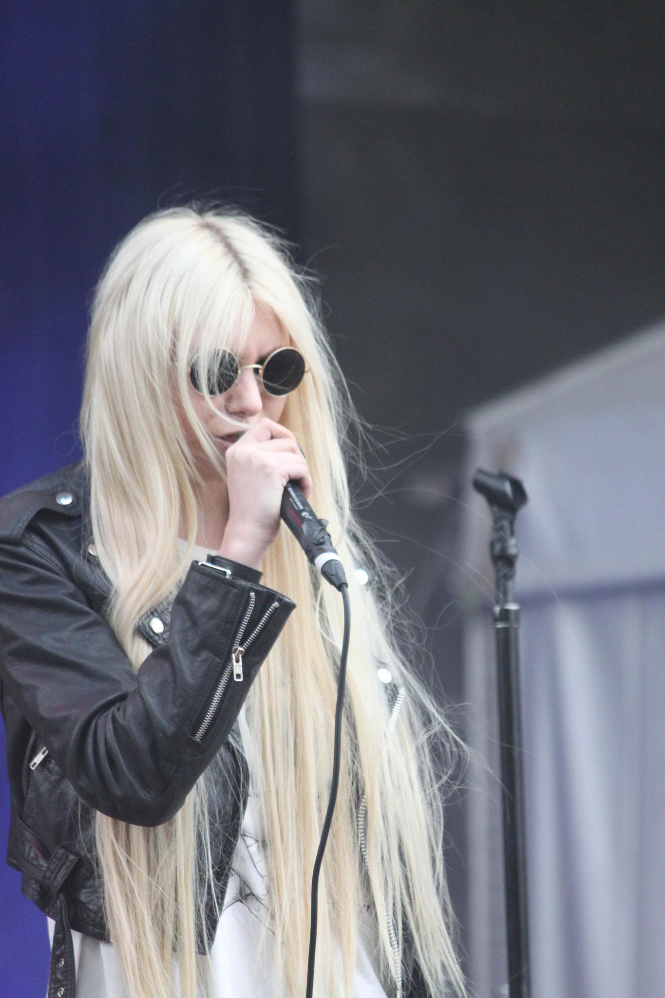 Taylor Momsen photo #420375
