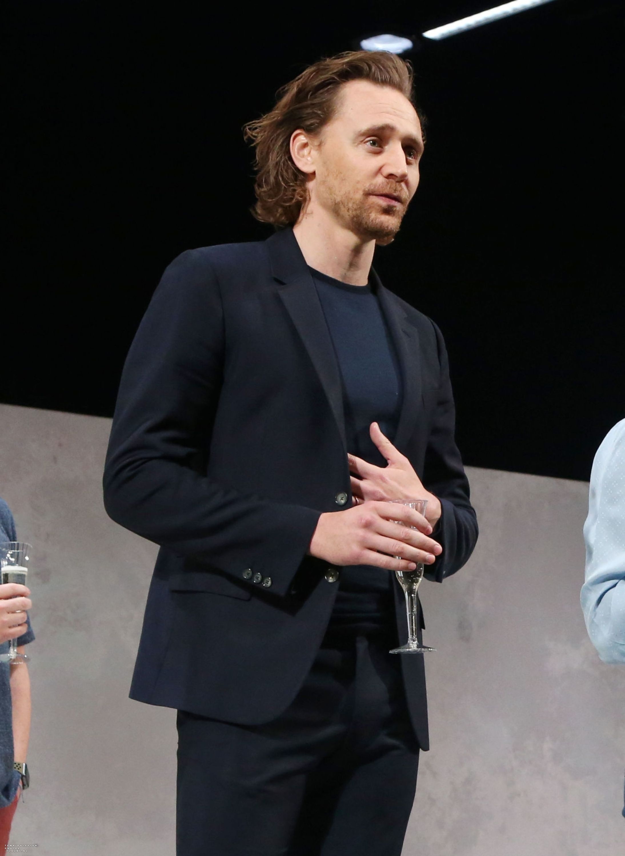 Tom Hiddleston photo #942525