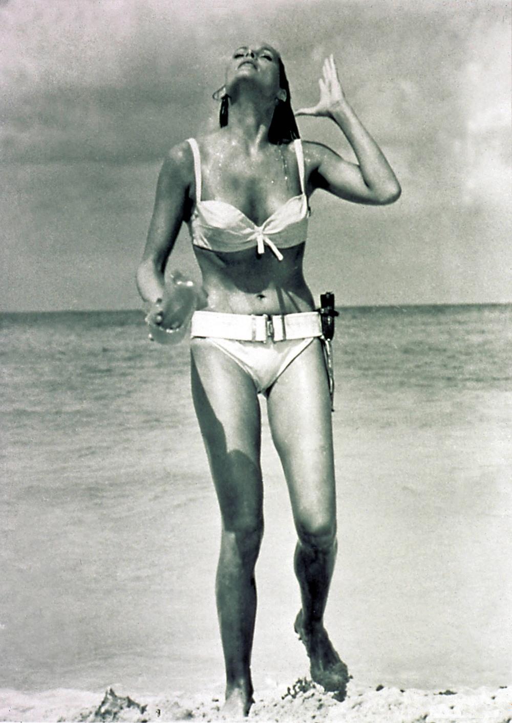 Ursula Andress photo #365025