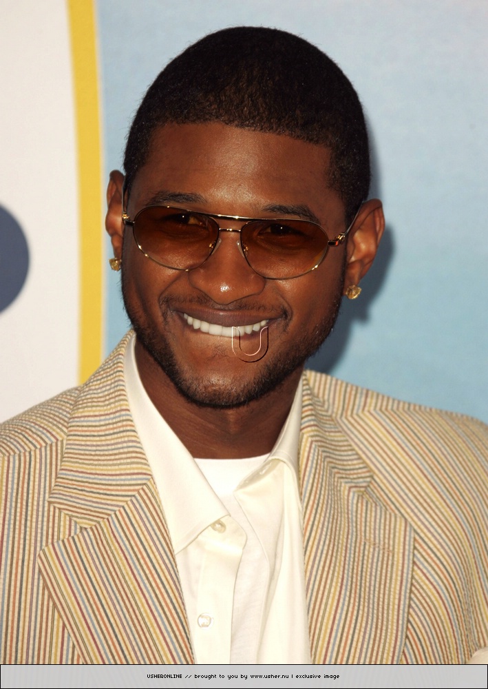 Usher photo #9690