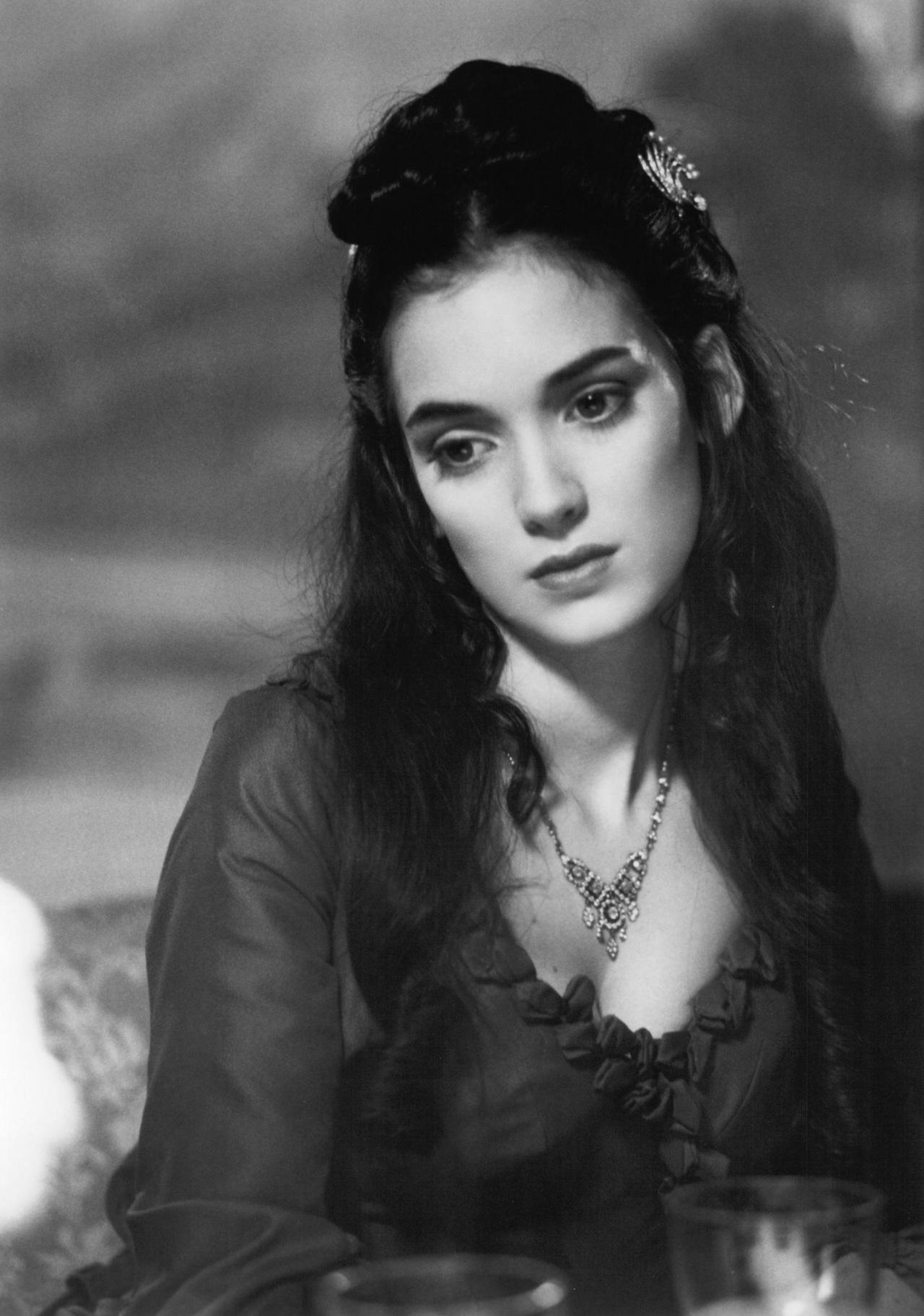 Winona Ryder photo #496863