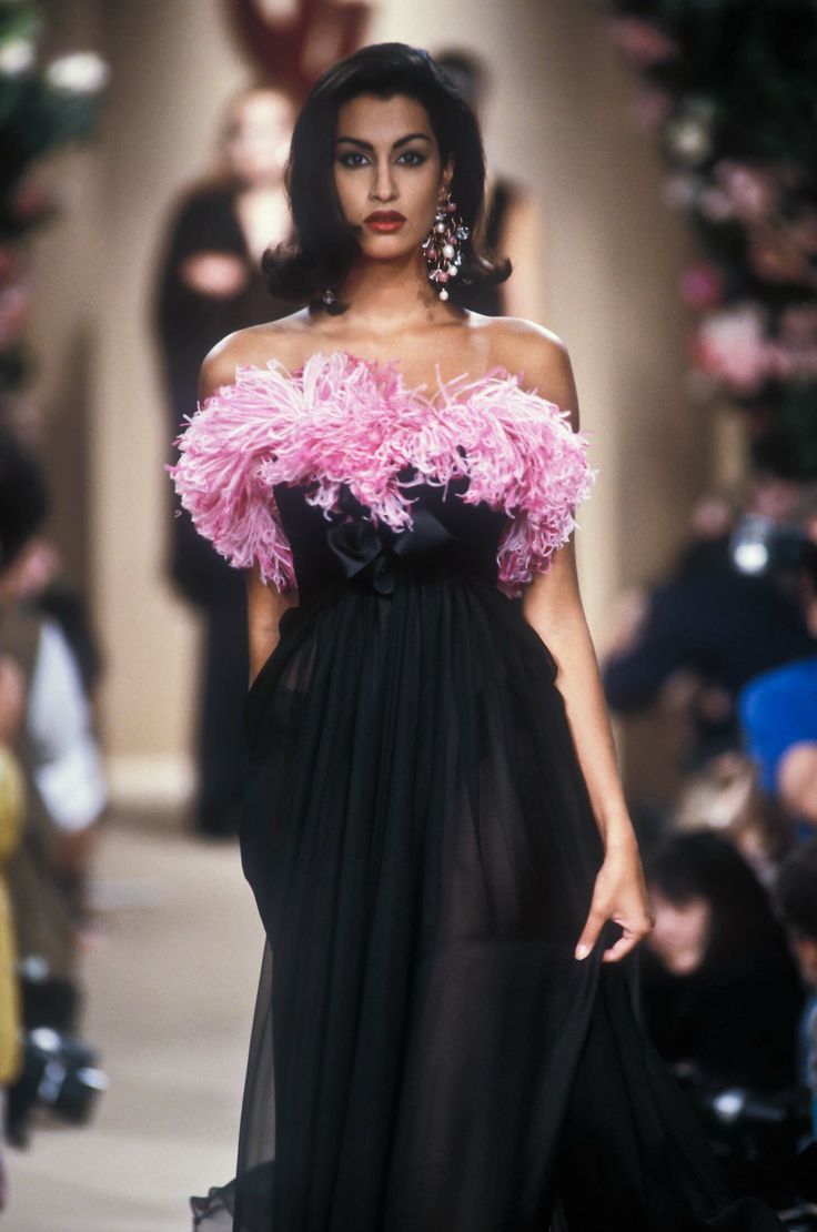 Yasmeen Ghauri photo #1041763