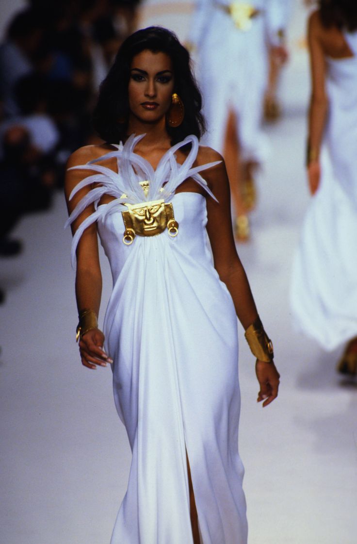 Yasmeen Ghauri photo #1041779