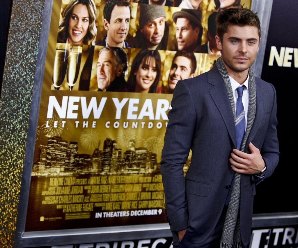 Zac Efron photo #333538