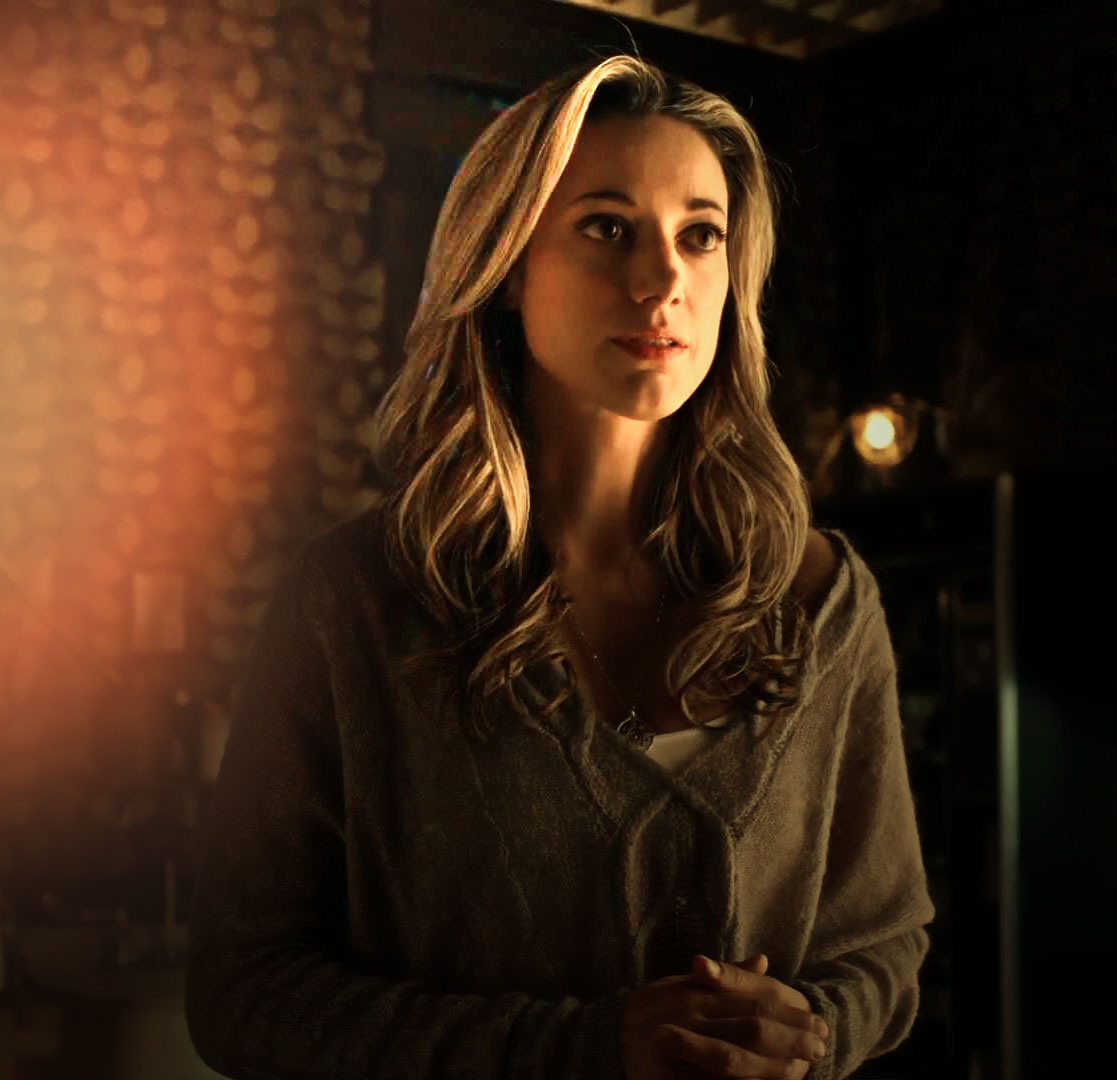 Zoie Palmer photo #497088