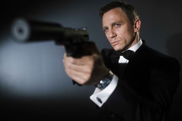 Daniel Craig cannot get used that He is James Bond!