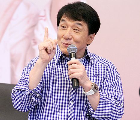 Jackie Chan backs Death Penalty for Drug-Traffickers Even Though his Son was arrested due to this