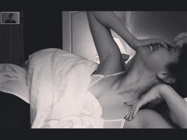Is Selena Gomez Really Missing Zedd if He Postes Her Photo in Bed?