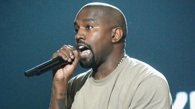 Kanye West Keeps Meme Inventory Updated after Video Music Awards