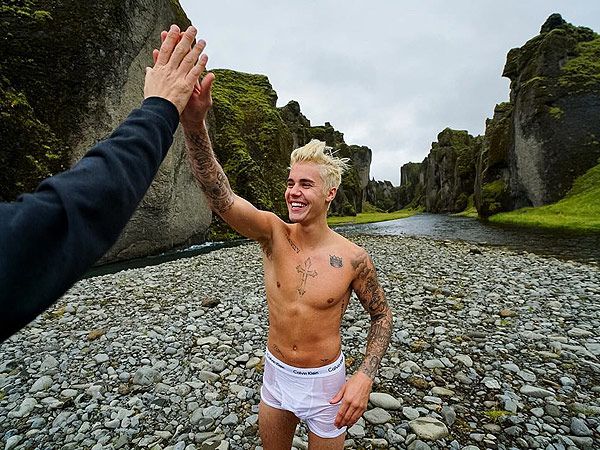 Boxer-Briefs from Calvin Klein complement Shirtless Body of Justin Bieber