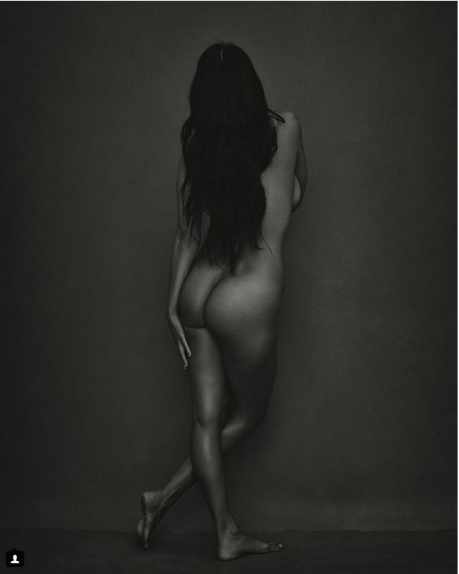 Nude Photo of Kourtney Kardashian during the Rumours about a Romance with Justin Bieber