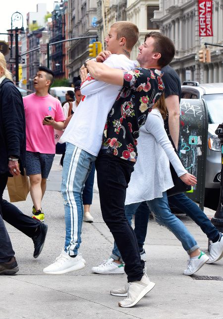 Patrick Schwarzenegger Gives Justin Bieber a Strict Lift in New York City