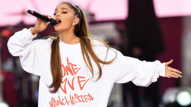 Ariana Grande Became The 1st Honorary Citizen of Manchester