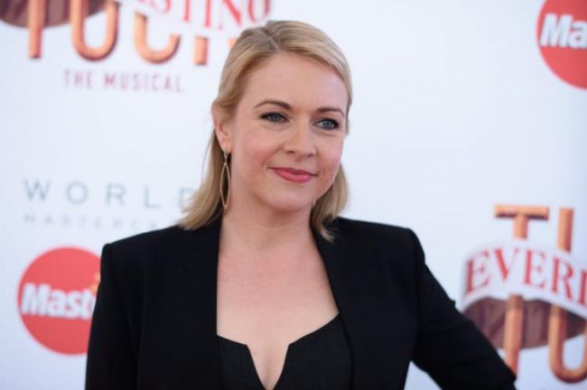 Melissa Joan Hart Did Not Go On Vacation Because Of Hurricane Maria