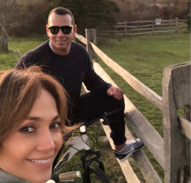 Jennifer Lopez shared a seductive photo with her lover