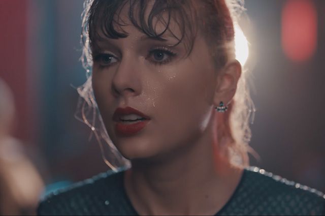 Taylor Swift introduced a video for the song Delicate