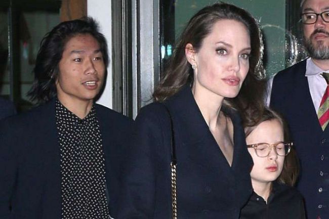 Angelina Jolie visited a film show in New York with children
